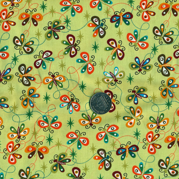 3605 Färgglada fjärilar på grön bas, tygbredd 110 cm