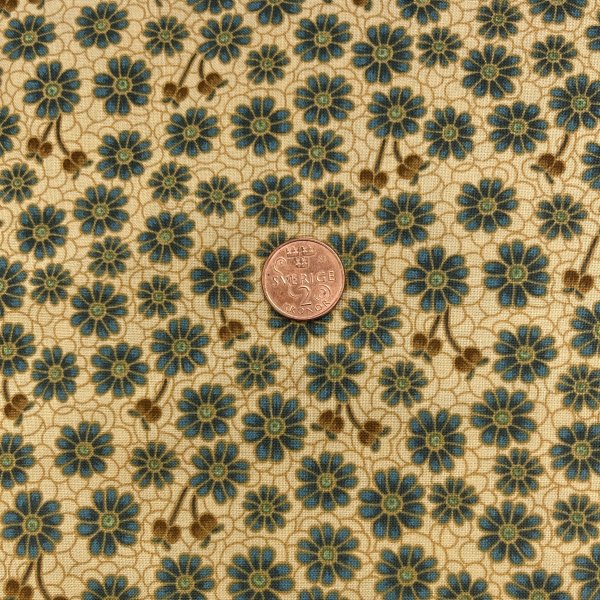 2053, tygbredd 110 cm.